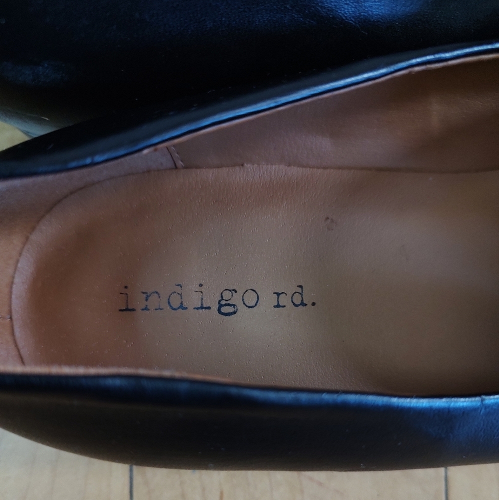 Indigo Rd Irhani Black Vegan Leather Loafers - Picture 4 of 10